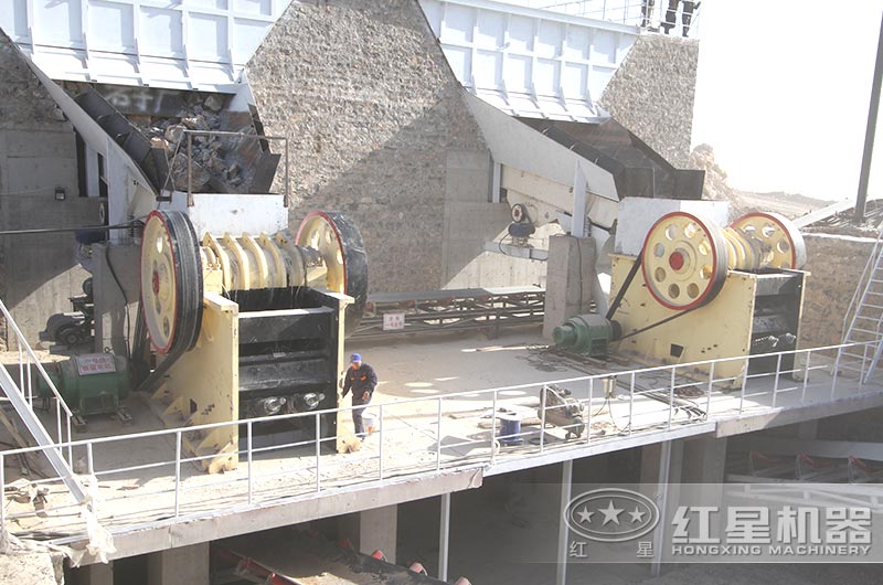 912顎式破石機產量是多少？一臺價格多少錢？